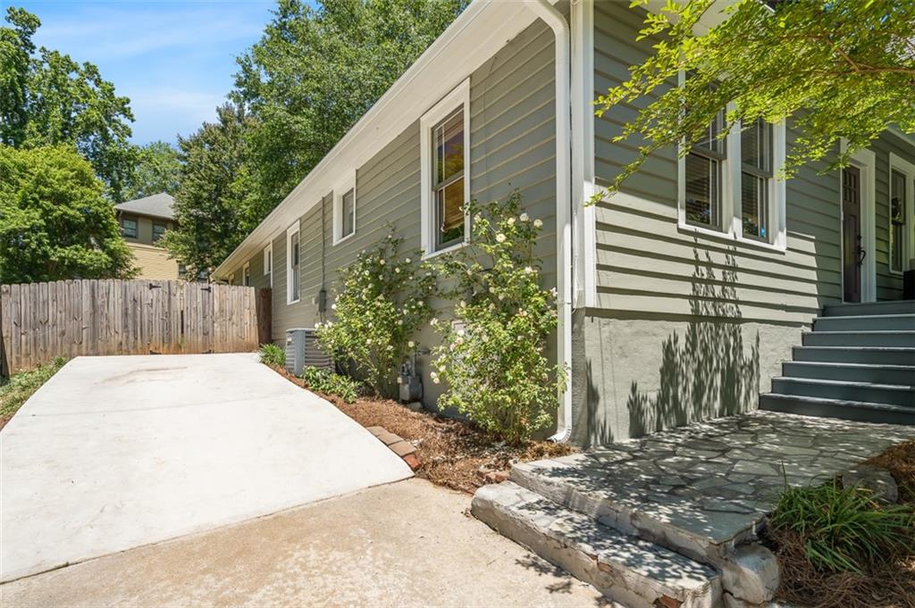 1116 United Avenue, Atlanta, Georgia image 35