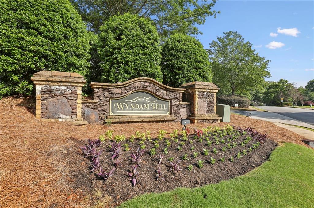 378 Rhodes House Drive, Suwanee, Georgia image 26