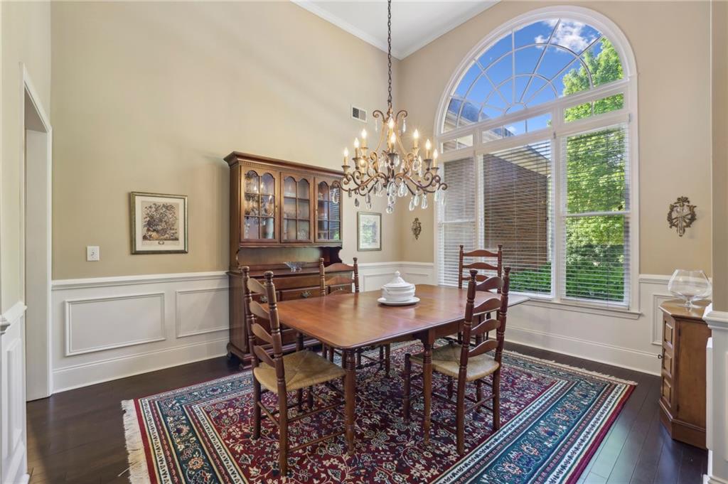 378 Rhodes House Drive, Suwanee, Georgia image 4