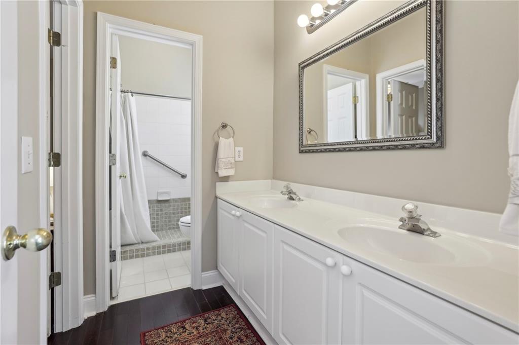 378 Rhodes House Drive, Suwanee, Georgia image 20