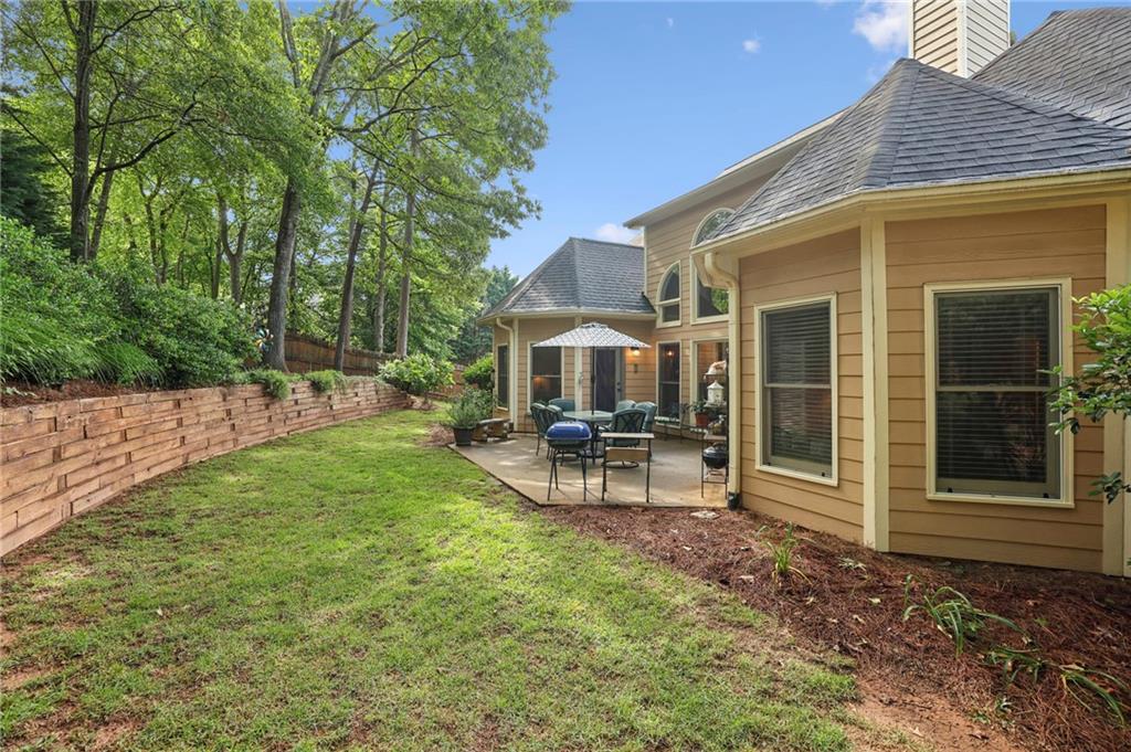 378 Rhodes House Drive, Suwanee, Georgia image 23