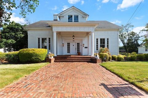 138 Greenville Street Newnan GA 30263