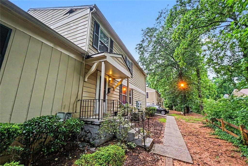 1345 Old Coach Road SW 15