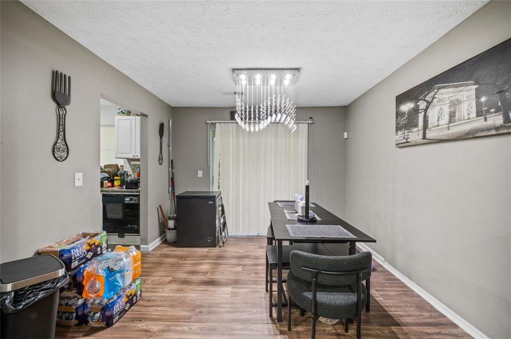 1006 Pine Tree Trail