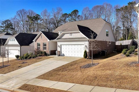 Homes For Rent - 6968 Manchester Drive<br/> Flowery Branch, GA 30542
