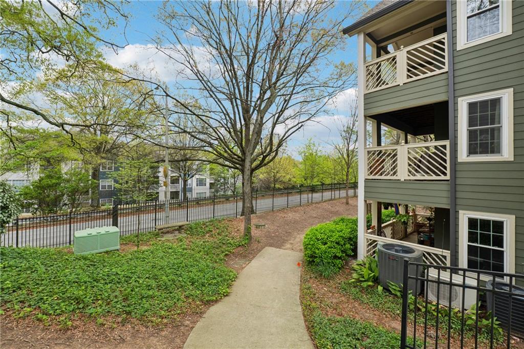 554 Mcgill Place, Atlanta, Georgia image 25