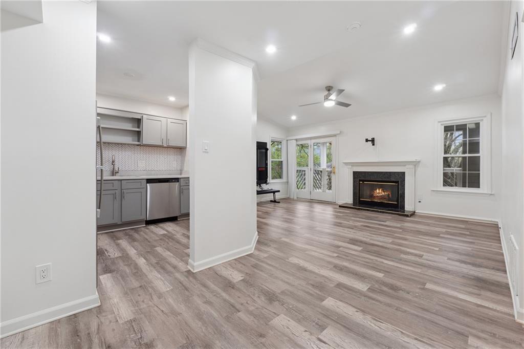 554 Mcgill Place, Atlanta, Georgia image 8