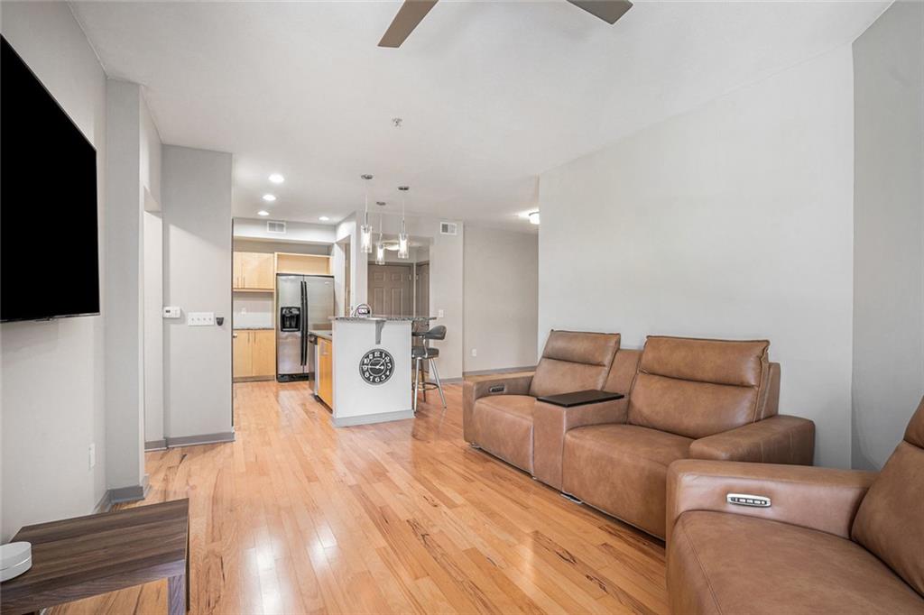 390 17th Street NW 5026