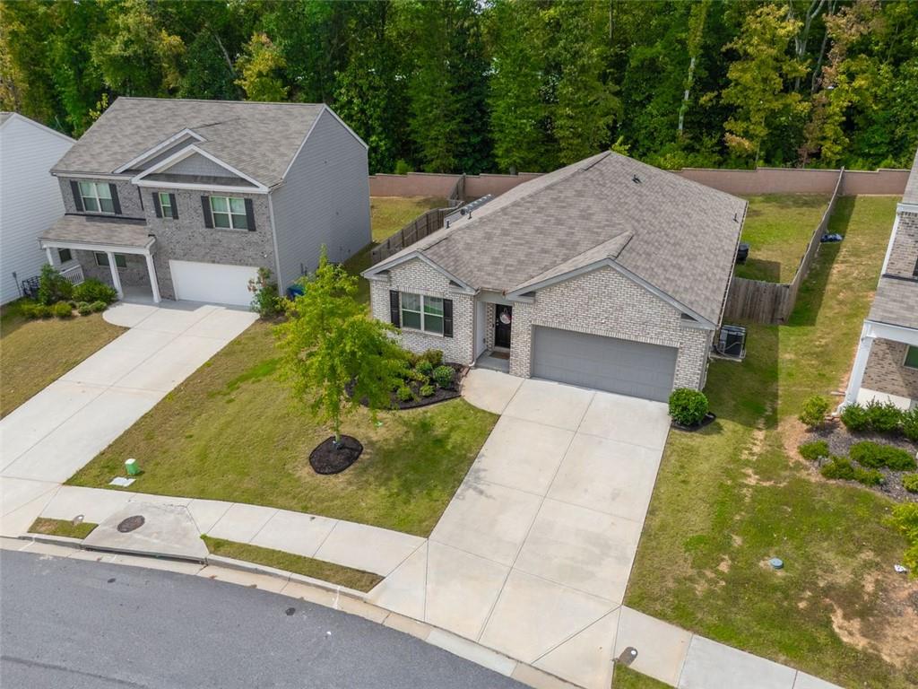 3785 MAKEOVER Court