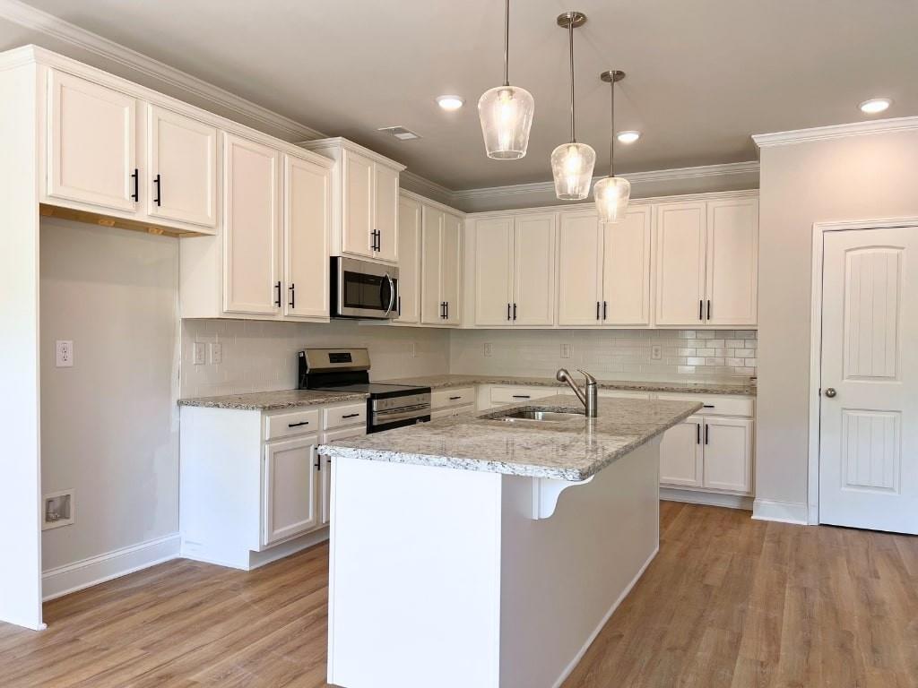167 Greenview Court