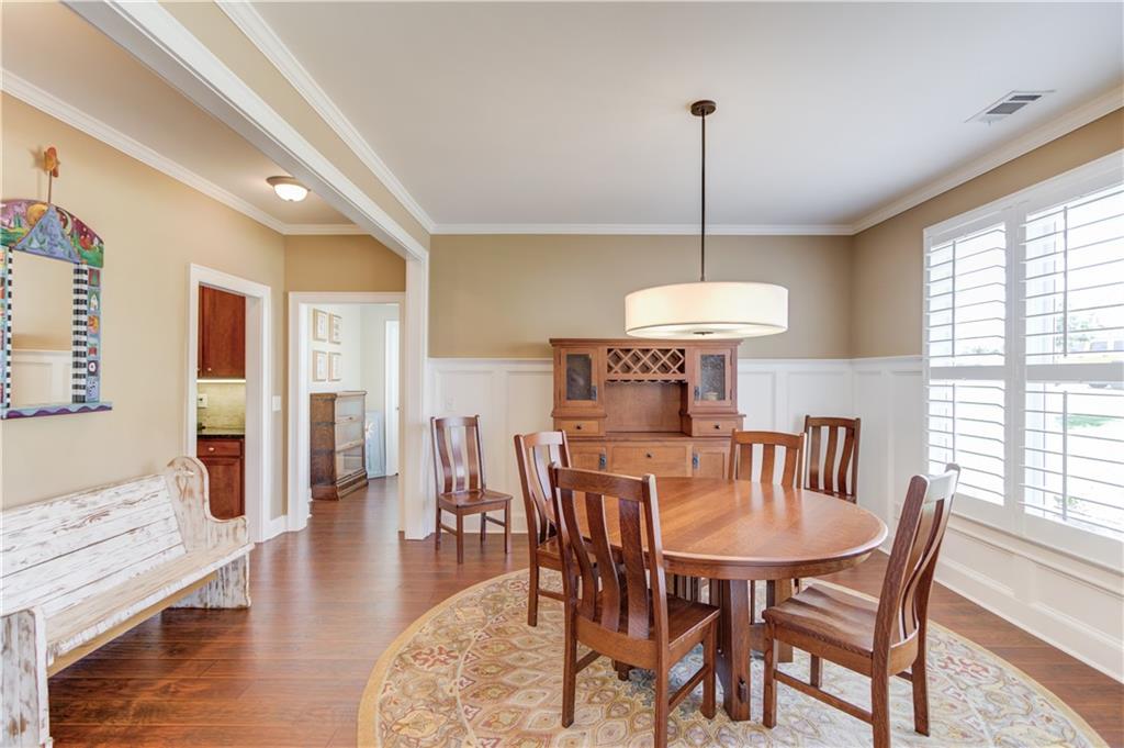 139 Hawthorn Way, Hoschton, Georgia image 3
