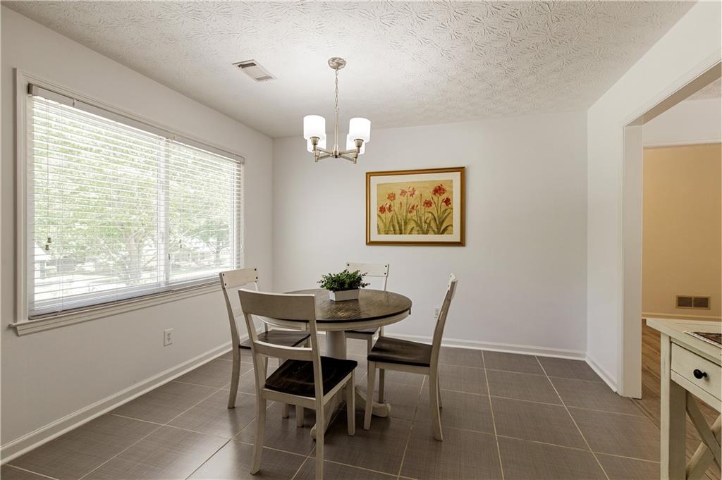 340 Monivea Lane, Roswell, Georgia image 13