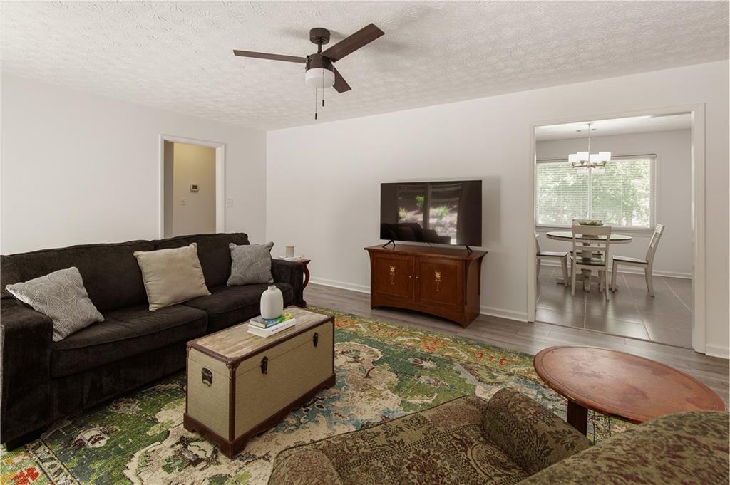 340 Monivea Lane, Roswell, Georgia image 10