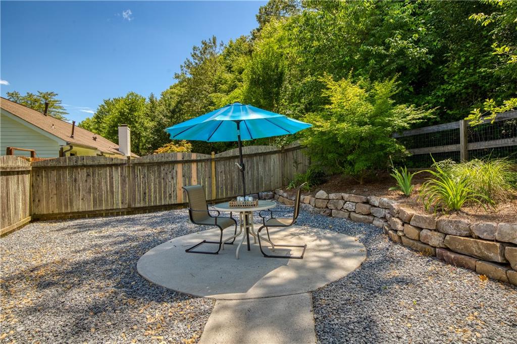 340 Monivea Lane, Roswell, Georgia image 35