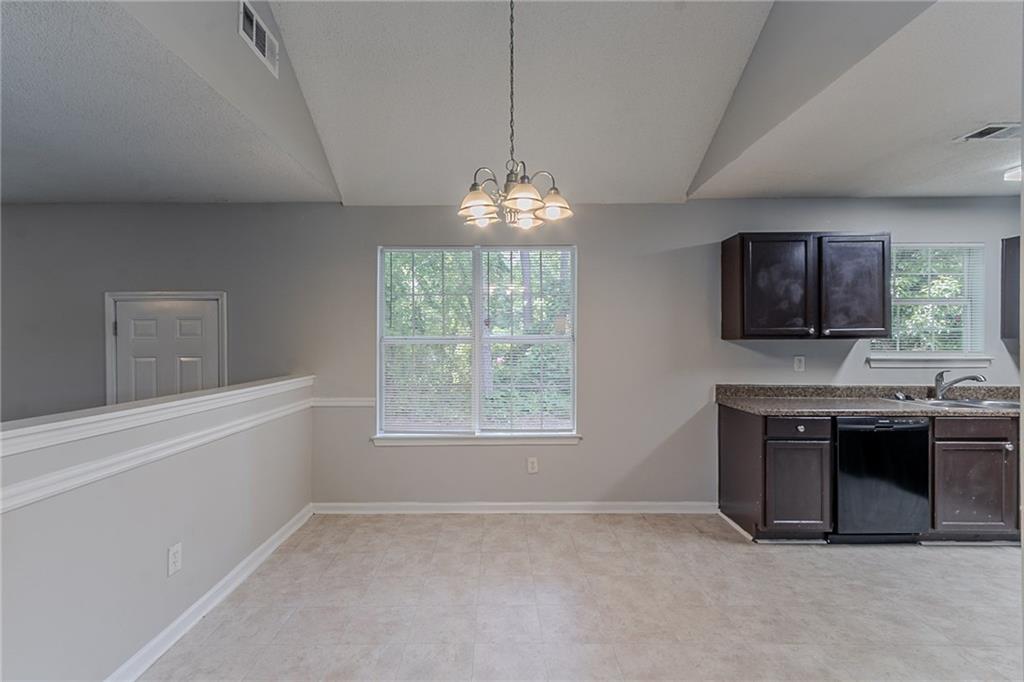 2319 Rambling Way, Lithonia, Georgia image 5