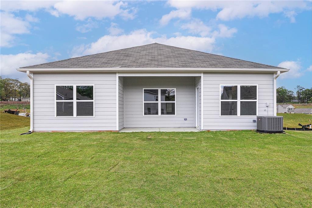 453 Egret Court