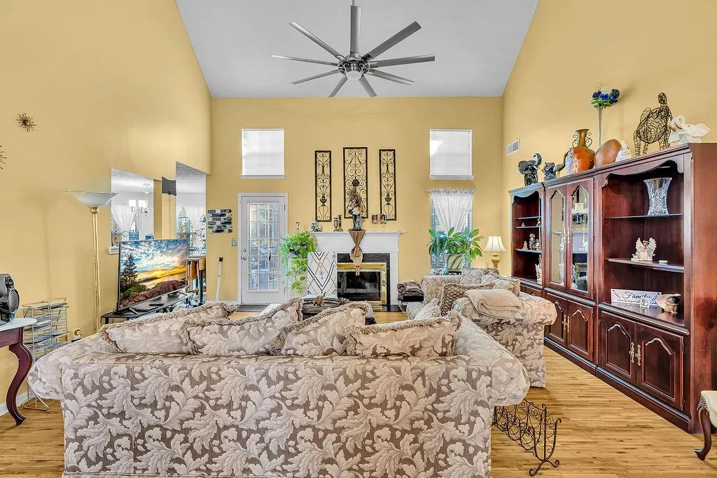 Hampton, Georgia 30228, United States, 4 Bedrooms Bedrooms, ,3 BathroomsBathrooms,Residential,Active,242535