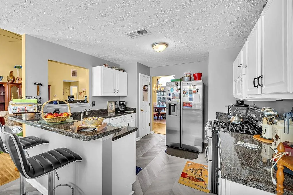 Hampton, Georgia 30228, United States, 4 Bedrooms Bedrooms, ,3 BathroomsBathrooms,Residential,Active,242535