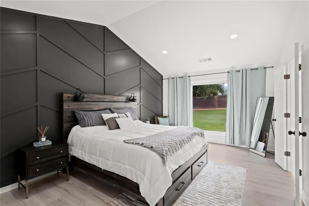 Cumming, Georgia 30041, United States, 3 Bedrooms Bedrooms, ,2 BathroomsBathrooms,Residential,Coming Soon,231951