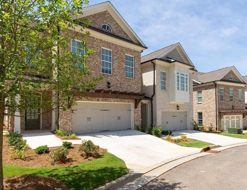 5715 Broad River View 449