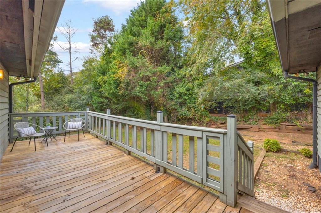 3044 Browns Bridge Road