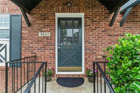Condo For Sale - 5621 Kingsport Drive<br/> Sandy Springs, GA 30342