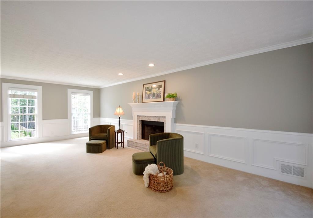 5040 PURITAN Drive