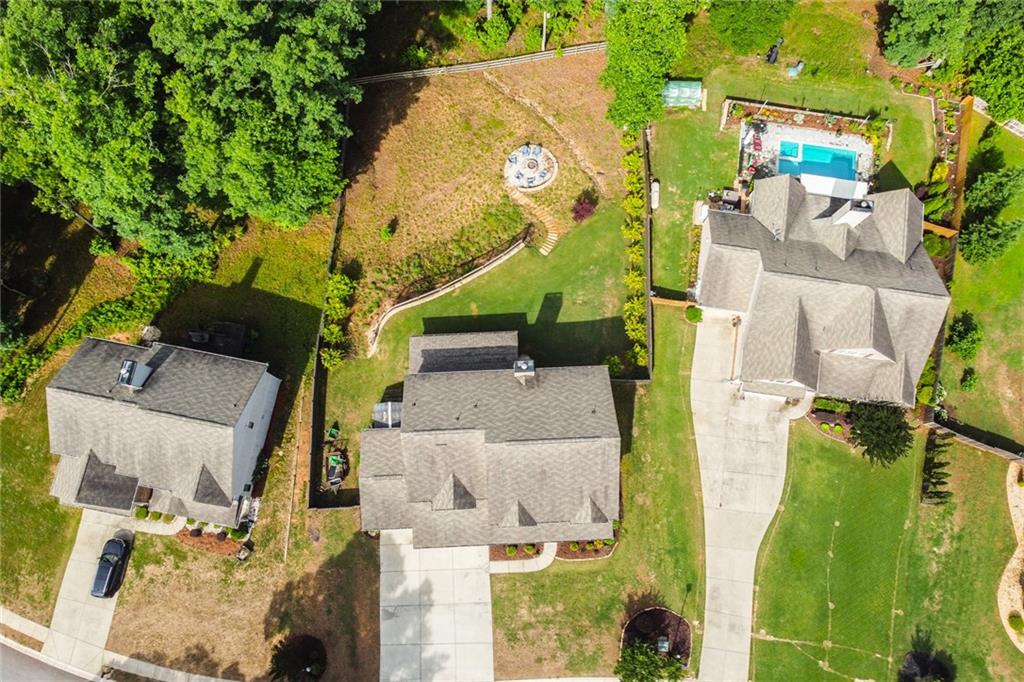 5930 Mountain Laurel Walk
