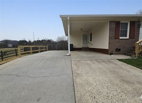 104 Fincher Street Cave Spring GA 30124