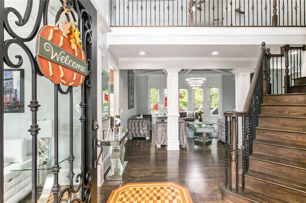 3123 Walkers Falls Way
