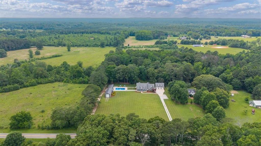 168 Happy Hollow Road