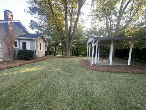 A home in Pendergrass