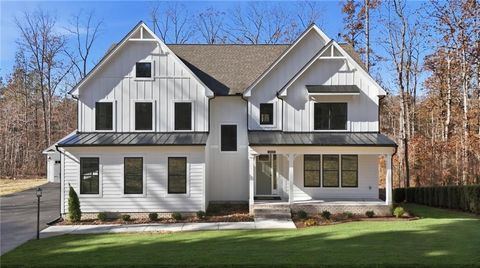 Homes For Sale - 151 Cedar Crest Lane<br/> Dawsonville, GA 30534