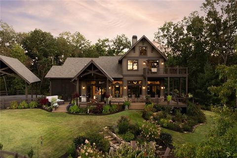 A home in Blue Ridge