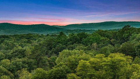 A home in Blue Ridge