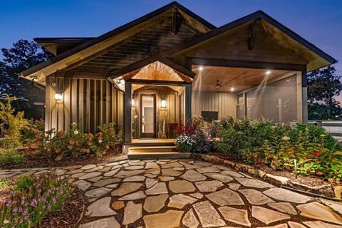 A home in Blue Ridge