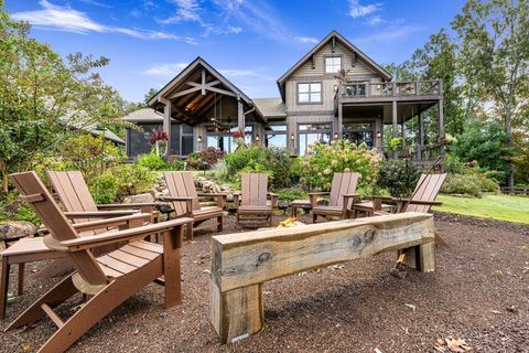 A home in Blue Ridge