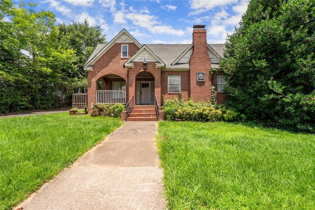 4973 W Broad Street W