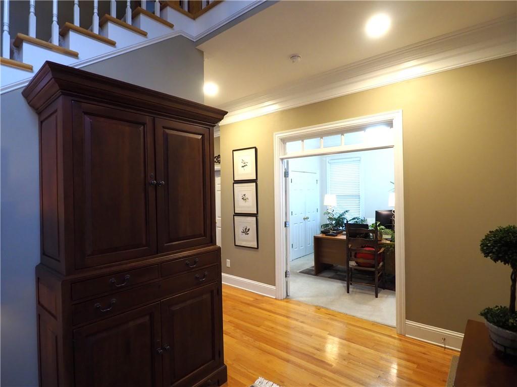 2607 Camille Drive NE