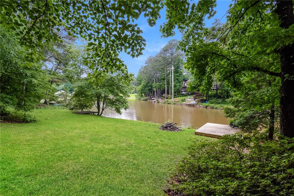 3985 Loch Highland Pass, Roswell, Georgia image 45