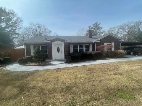 181 Lake Drive Atlanta GA 30340