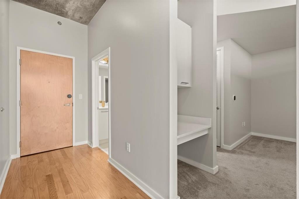 3324 Peachtree Road NE 2907