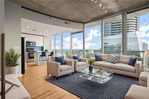 Condo For Sale - 3324 Peachtree Road #2907<br/> Atlanta, GA 30326