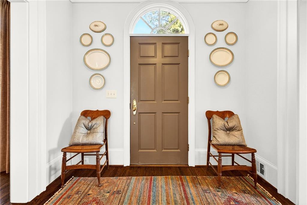 2740 Orchard Knob SE