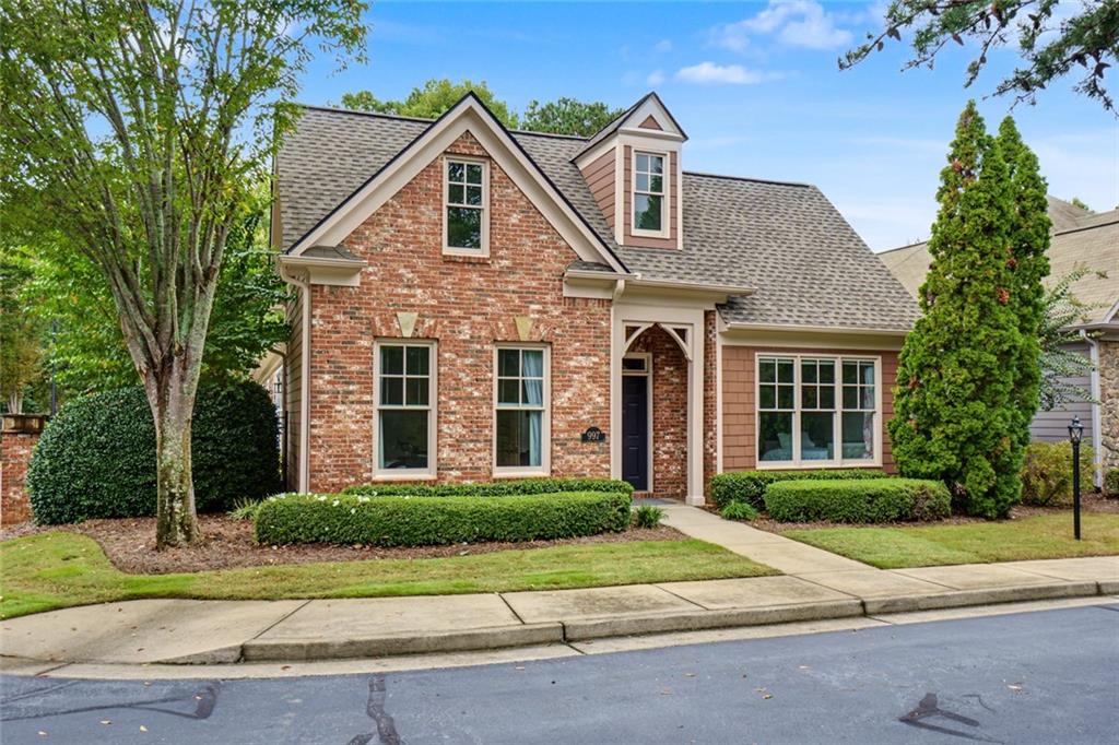 997 Grey Village Way