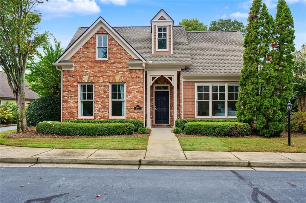 997 Grey Village Way