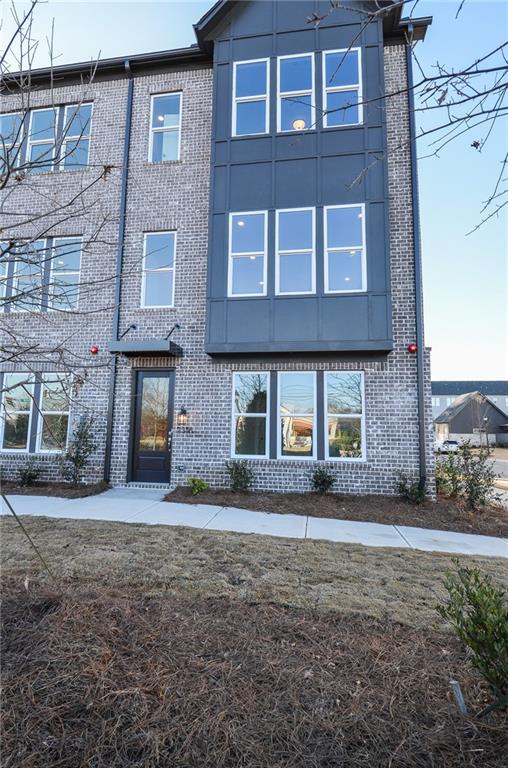 2316 Mockernut Trail