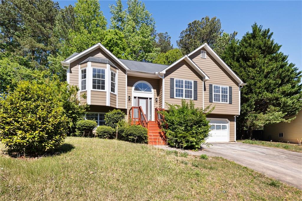 2620 Abbotts Glen Drive NW