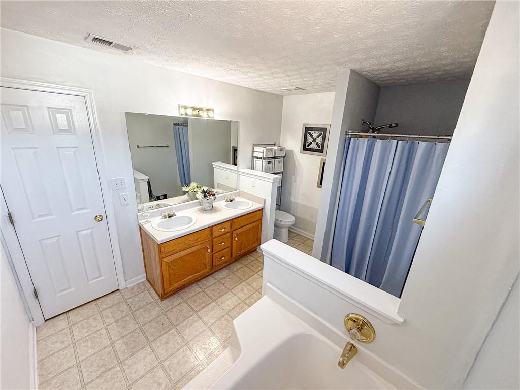 226 Saul Drive, Ellenwood, Georgia image 13