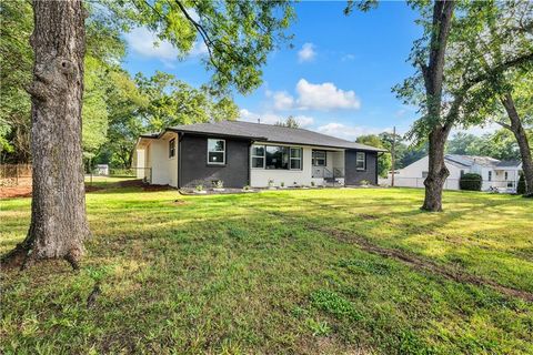 1719 Spring Street SE Smyrna GA 30080